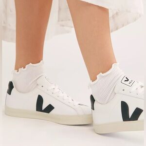 Free People + Veja Esplar Sneakers in White and Black V Logo